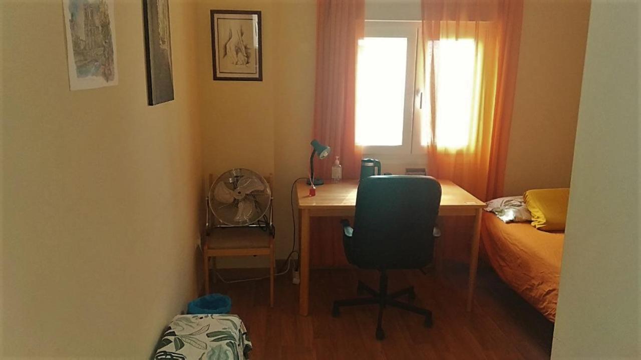 4 Estaciones Bnb Sevilha Exterior foto